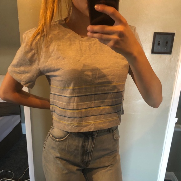 Me to We essentials crop top !! - Picture 4 of 4